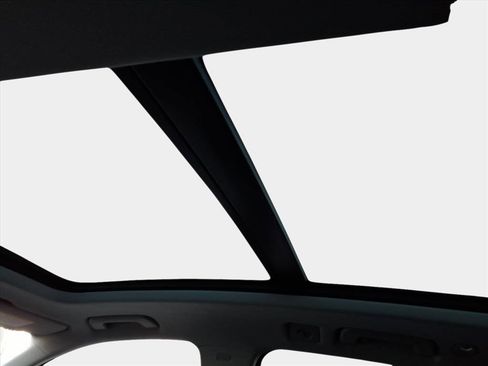 Used 2019 Audi Q5 2.0T Premium Plus w/ Premium Plus Package image 13