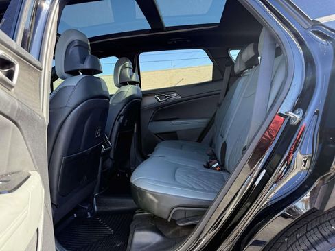 Used 2023 Kia Sportage X-Line w/ X-Line Premium Package image 25