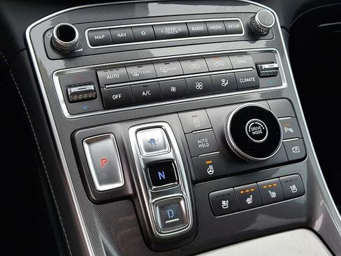 Used 2023 Hyundai Santa Fe Calligraphy image 15