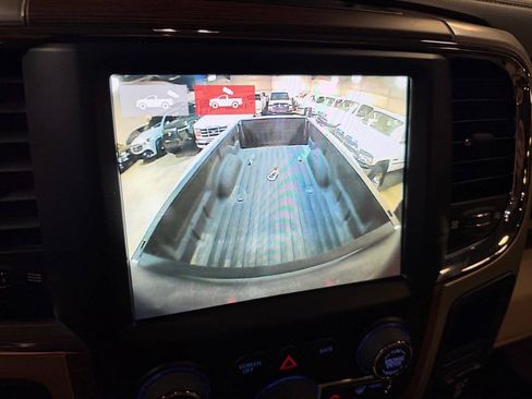Used 2018 RAM 3500 Laramie RWD image 19