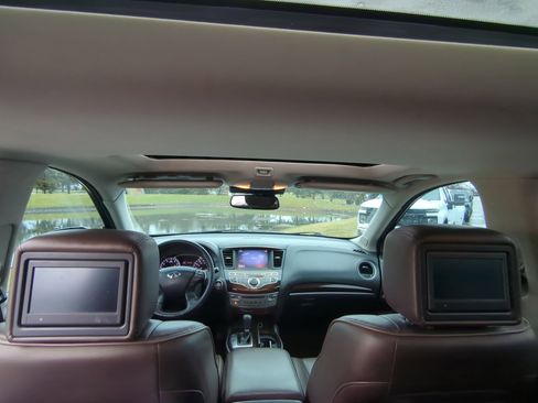 Used 2014 INFINITI QX60 Base w/ Deluxe Touring Package image 11