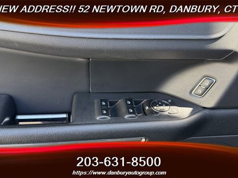 Used 2024 Ford Expedition Max XLT RWD image 12