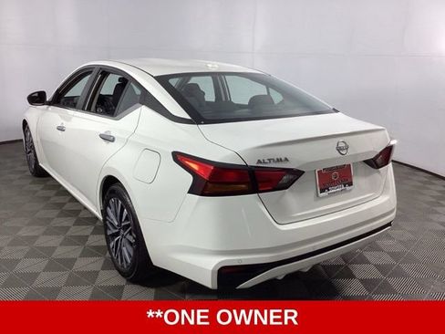Used 2025 Nissan Altima 2.5 SV FWD image 6