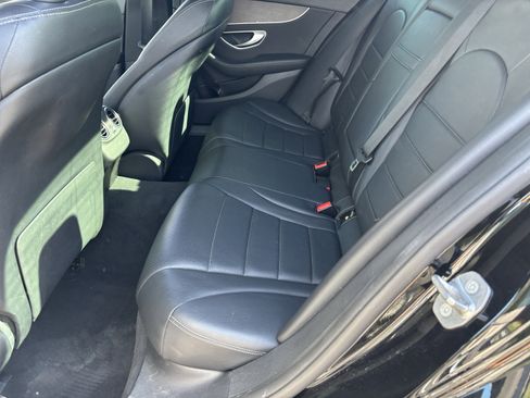 Used 2019 Mercedes-Benz C 300 Sedan image 15