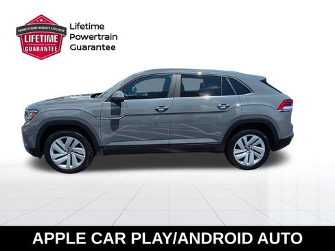 Used 2023 Volkswagen Atlas Cross Sport SE AWD/4WD image 2