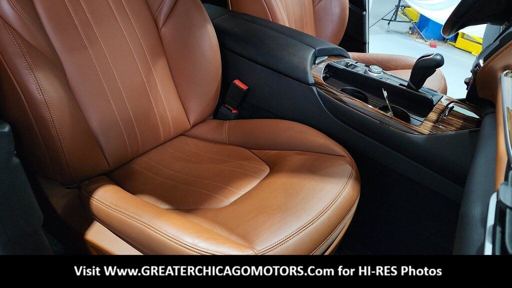 Used 2018 Maserati Levante AWD/4WD image 40