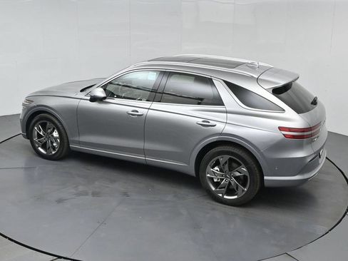 Used 2025 Genesis Electrified GV70 w/ Prestige Package AWD/4WD image 50