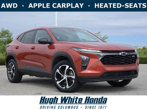 Used 2024 Chevrolet Trax RS w/ Driver Confidence Package FWD image 1