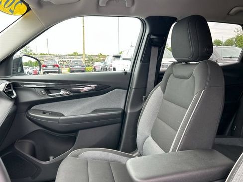 Used 2026 Chevrolet TrailBlazer LT w/ Convenience Package AWD/4WD image 31