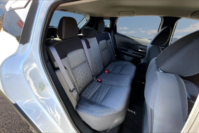 Used 2026 Nissan Kicks SV FWD image 23