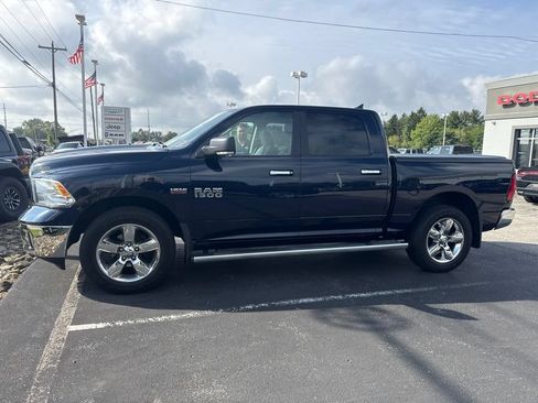 Used 2017 RAM 1500 Big Horn AWD/4WD image 3