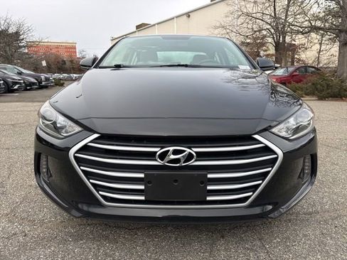 Used 2017 Hyundai Elantra Value Edition image 2