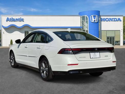 Used 2025 Honda Accord EX-L image 6
