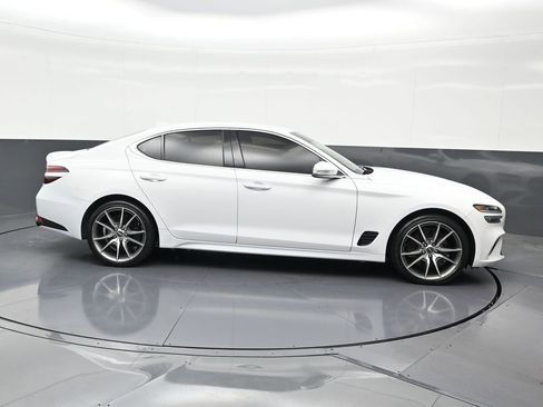 Used 2022 Genesis G70 3.3T AWD/4WD image 7