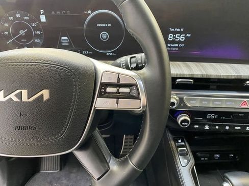 Used 2024 Kia Telluride SX w/ Towing Package image 35