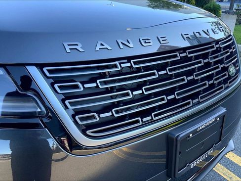 Used 2026 Land Rover Range Rover Velar S image 30