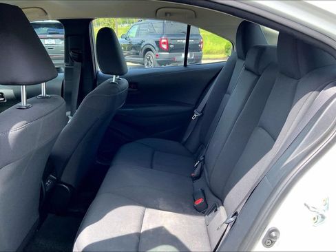 Used 2024 Toyota Corolla LE FWD image 11