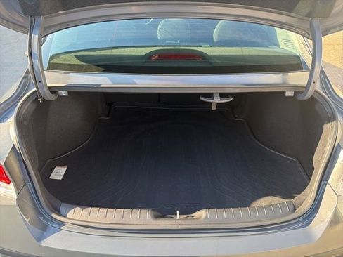 Used 2024 Hyundai Elantra SEL w/ Convenience Package FWD image 20