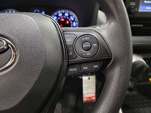 Used 2019 Toyota RAV4 LE w/ All Weather Liner Package FWD image 26