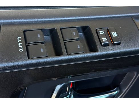 Used 2023 Toyota 4Runner TRD Off-Road Premium w/ Off Road Premium Plus Package AWD/4WD image 12