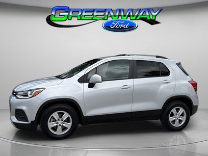 Used 2022 Chevrolet Trax LT w/ LT Convenience Package
