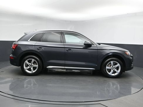 Used 2021 Audi Q5 2.0T Premium AWD/4WD image 3