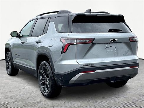 New 2026 Chevrolet Equinox LT w/ Midnight Edition image 4