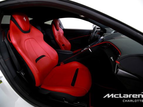 Used 2023 Ferrari Roma image 17