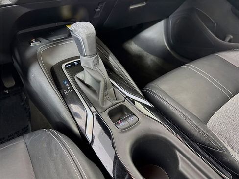 Certified 2019 Toyota Corolla XSE image 24