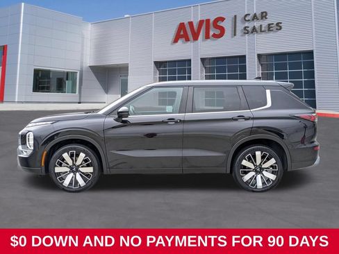 Used 2025 Mitsubishi Outlander SE AWD/4WD image 2