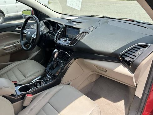 Used 2016 Ford Escape Titanium w/ Equipment Group 301A FWD image 9