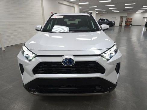 Certified 2024 Toyota RAV4 SE image 2