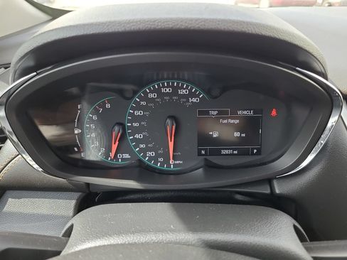 Used 2021 Chevrolet Trax LS FWD image 19