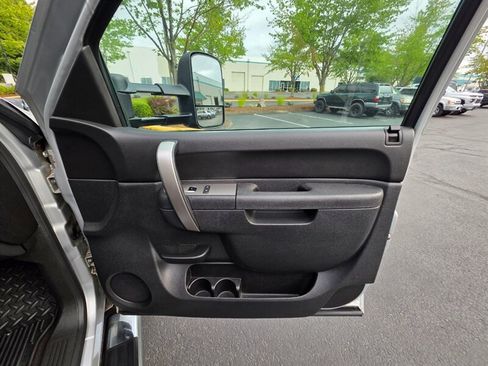 Used 2013 Chevrolet Silverado 3500 LT w/ Interior Plus Package AWD/4WD image 44