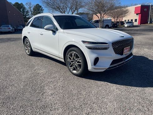 Used 2025 Genesis GV70 2.5T image 7