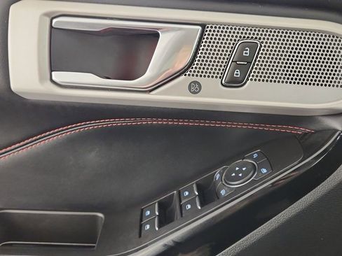 Used 2022 Ford Explorer ST-Line w/ Class IV Trailer Tow Package image 14