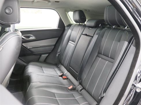 Used 2020 Land Rover Range Rover Velar S AWD/4WD image 19