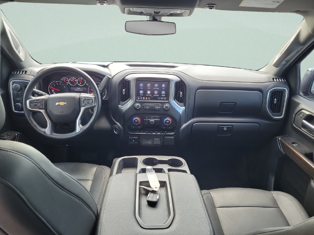 Used 2021 Chevrolet Silverado 1500 LT AWD/4WD image 11