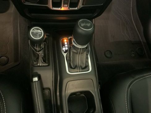 Used 2022 Jeep Wrangler Unlimited Sahara 4xe w/ Cold Weather Group image 23