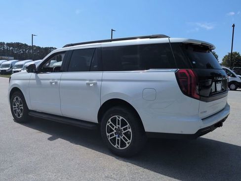 New 2025 Ford Expedition Max Active image 6