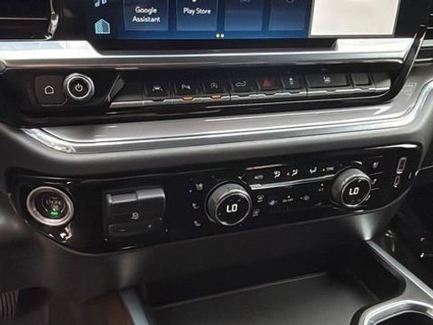 Used 2023 Chevrolet Silverado 1500 High Country w/ High Country Premium Package image 33