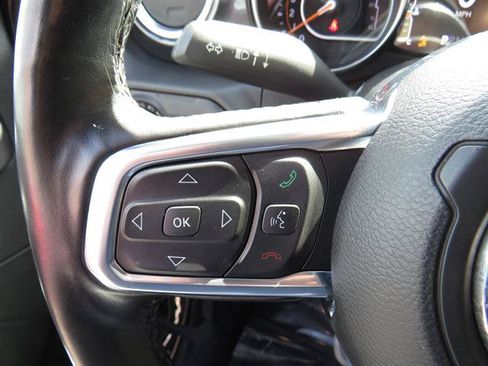 Used 2020 Jeep Wrangler Unlimited Sahara AWD/4WD image 11