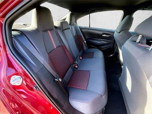 Used 2025 Toyota Corolla SE image 26