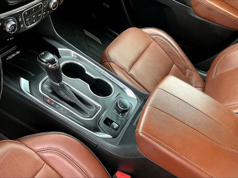 Used 2020 Chevrolet Traverse High Country w/ LPO, Floor Liner Package AWD/4WD image 19