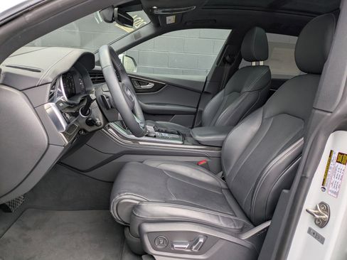 Certified 2024 Audi Q8 Prestige AWD/4WD image 23