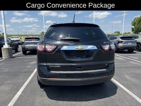 Used 2017 Chevrolet Traverse LT FWD image 4