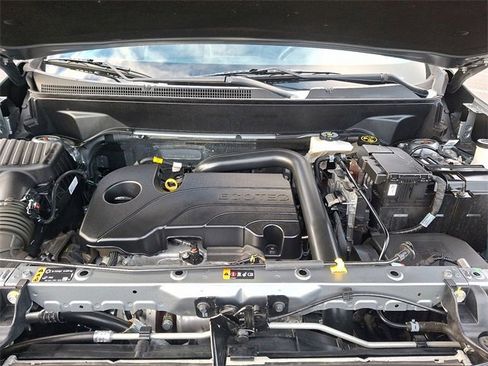 Certified 2024 Chevrolet Equinox RS w/ LPO, Cargo Package image 26