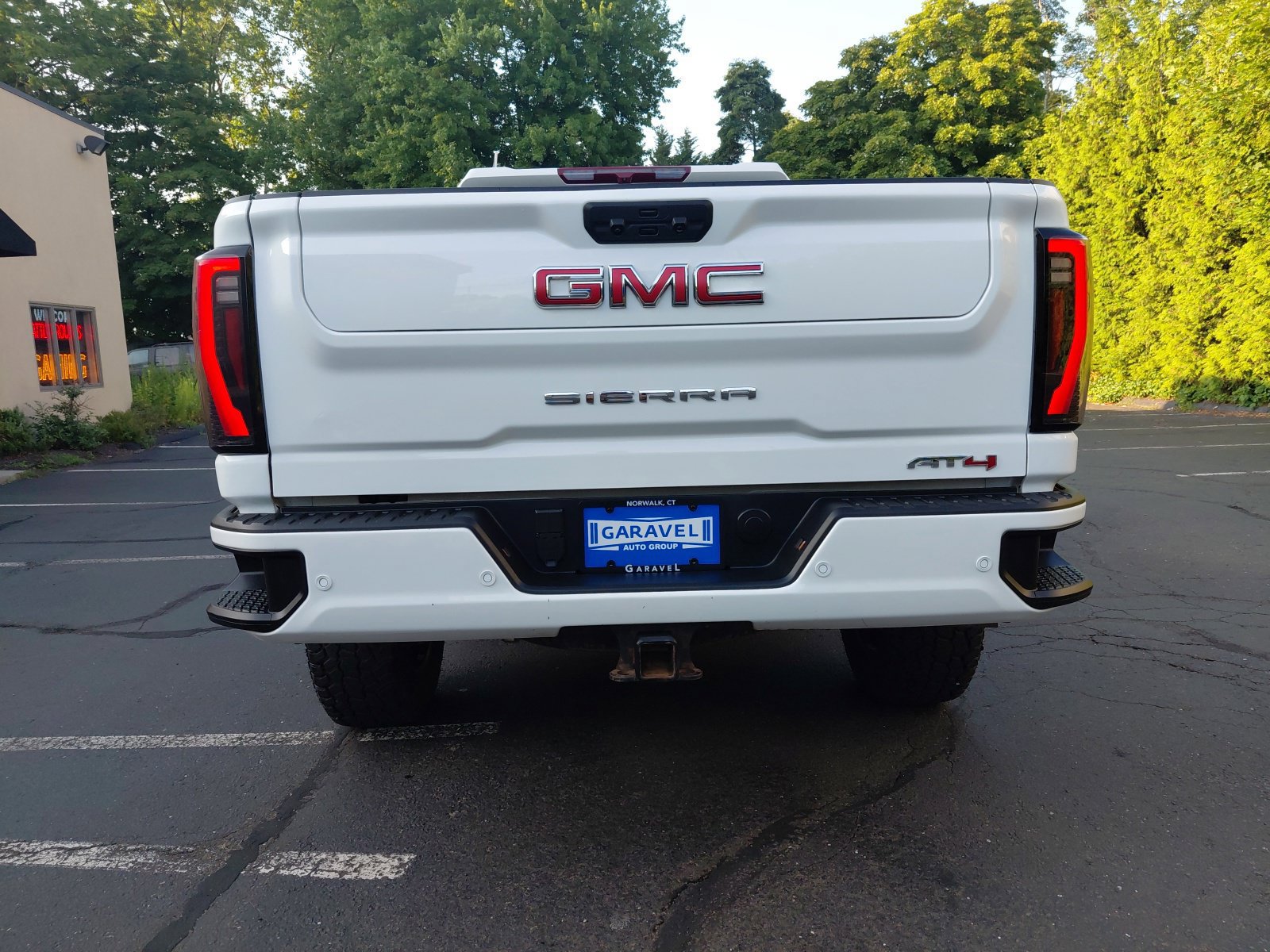 Used 2024 GMC Sierra 3500 AT4 w/ AT4 Preferred Package AWD/4WD image 35