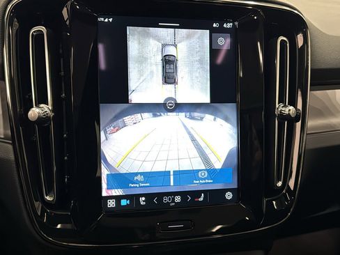 Used 2024 Volvo C40 P8 Recharge Ultimate w/ Protection Package Premier image 19