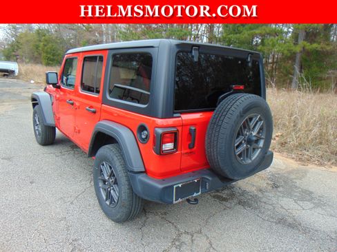 Certified 2024 Jeep Wrangler Sport S image 8